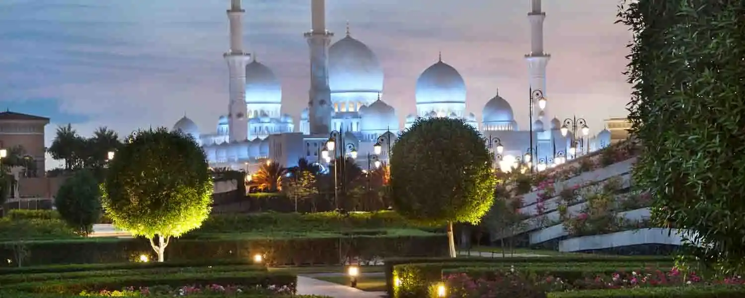 The Ritz-Carlton Abu Dhabi, Grand Canal-1